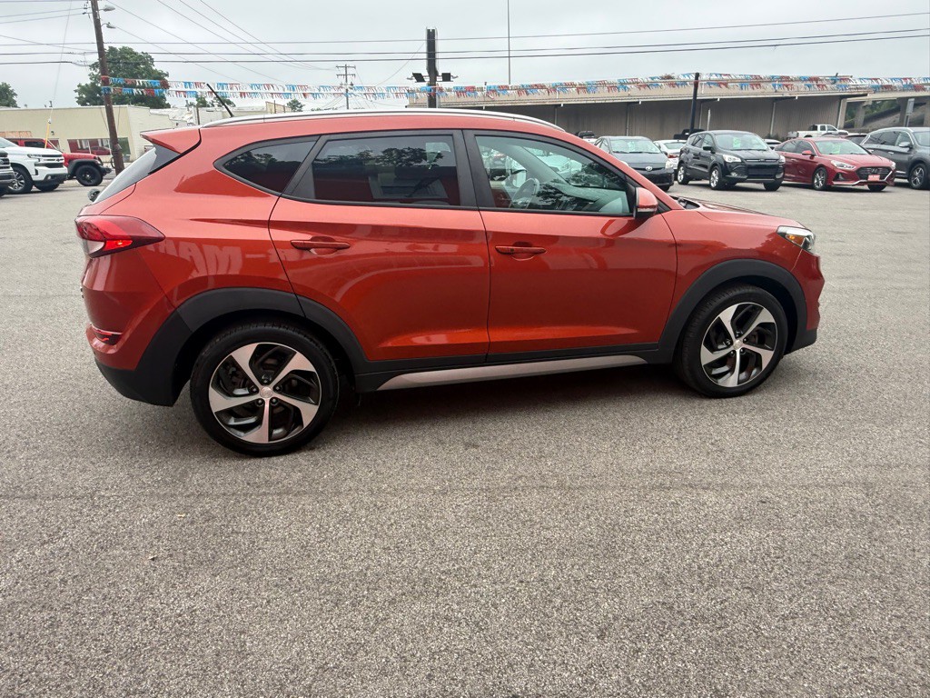 2017 Hyundai Tucson Image 7