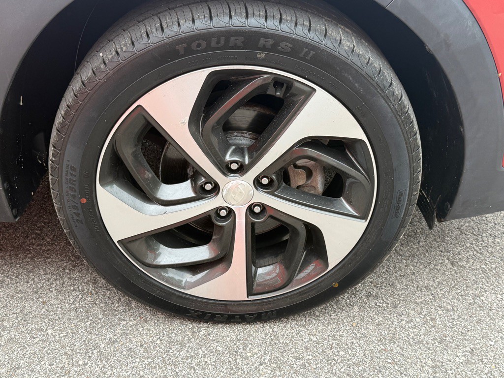 2017 Hyundai Tucson Image 16