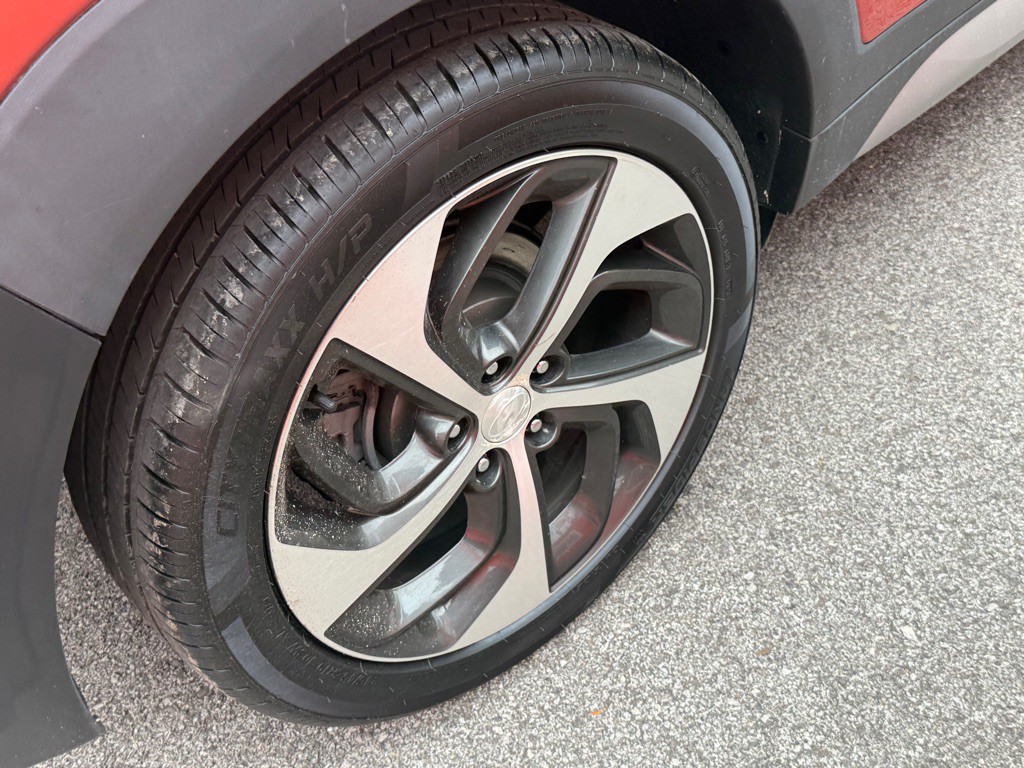 2017 Hyundai Tucson Image 17