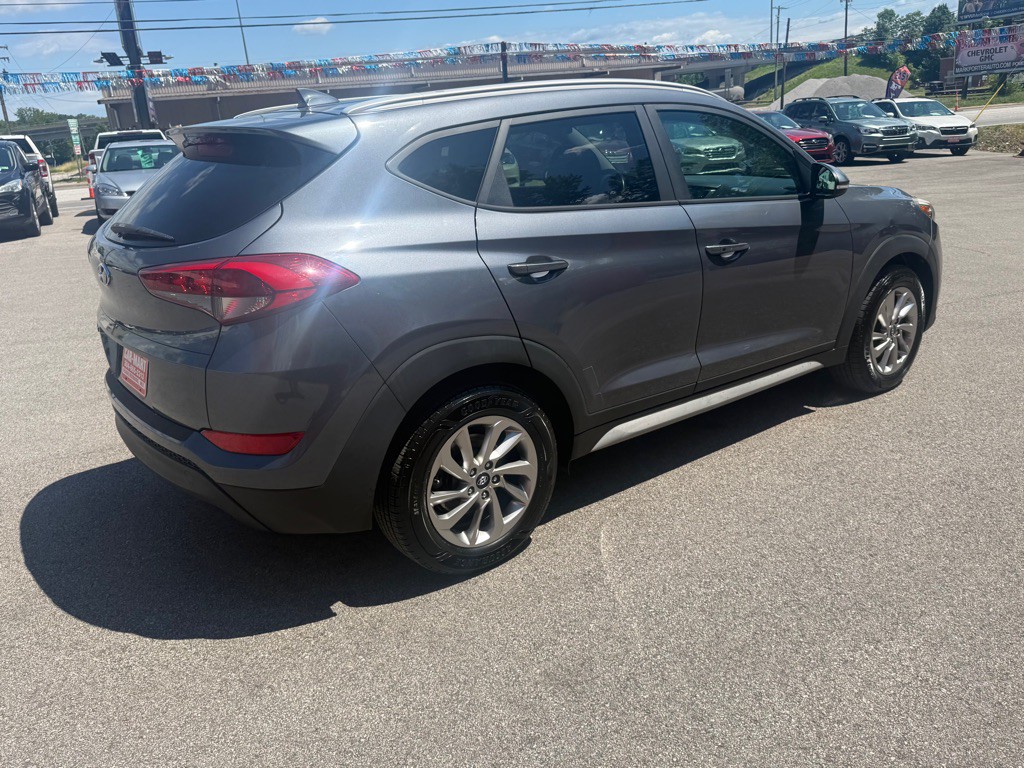 2017 Hyundai Tucson Image 5