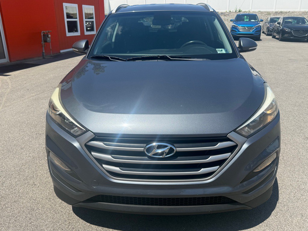 2017 Hyundai Tucson Image 8