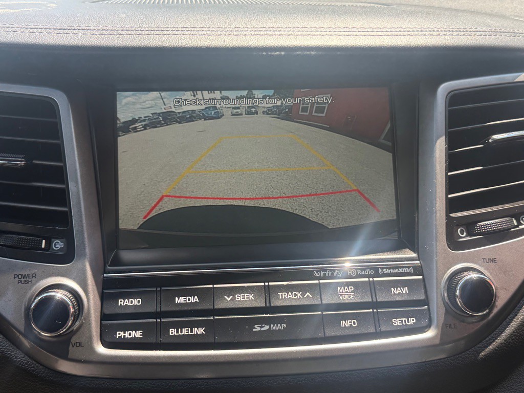 2017 Hyundai Tucson Image 35