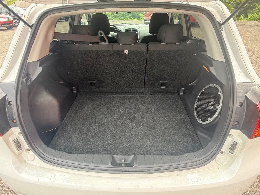 2014 Mitsubishi Outlander Image 19