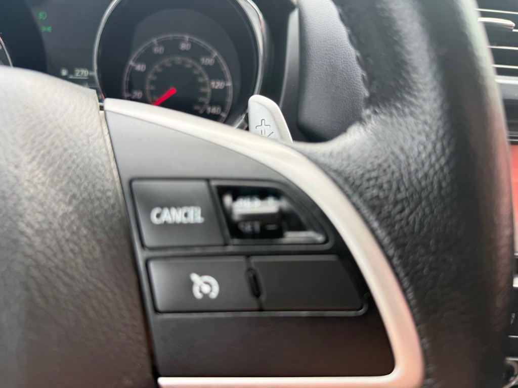2014 Mitsubishi Outlander Image 29