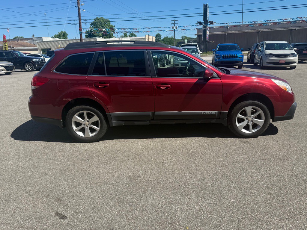2014 Subaru Outback Image 7