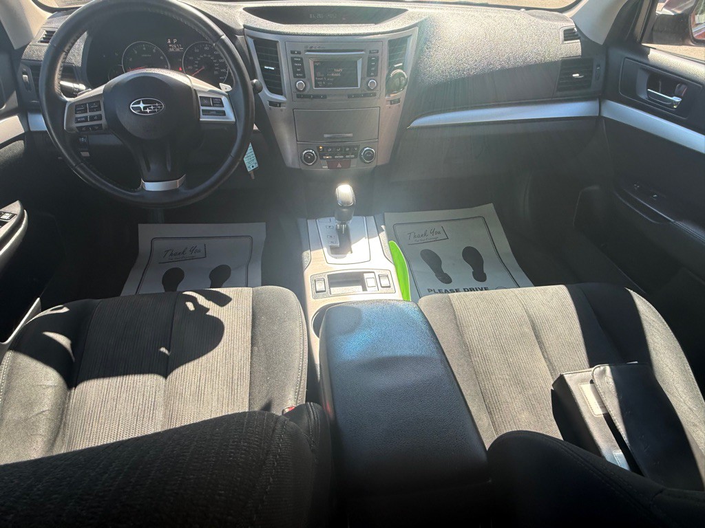 2014 Subaru Outback Image 22