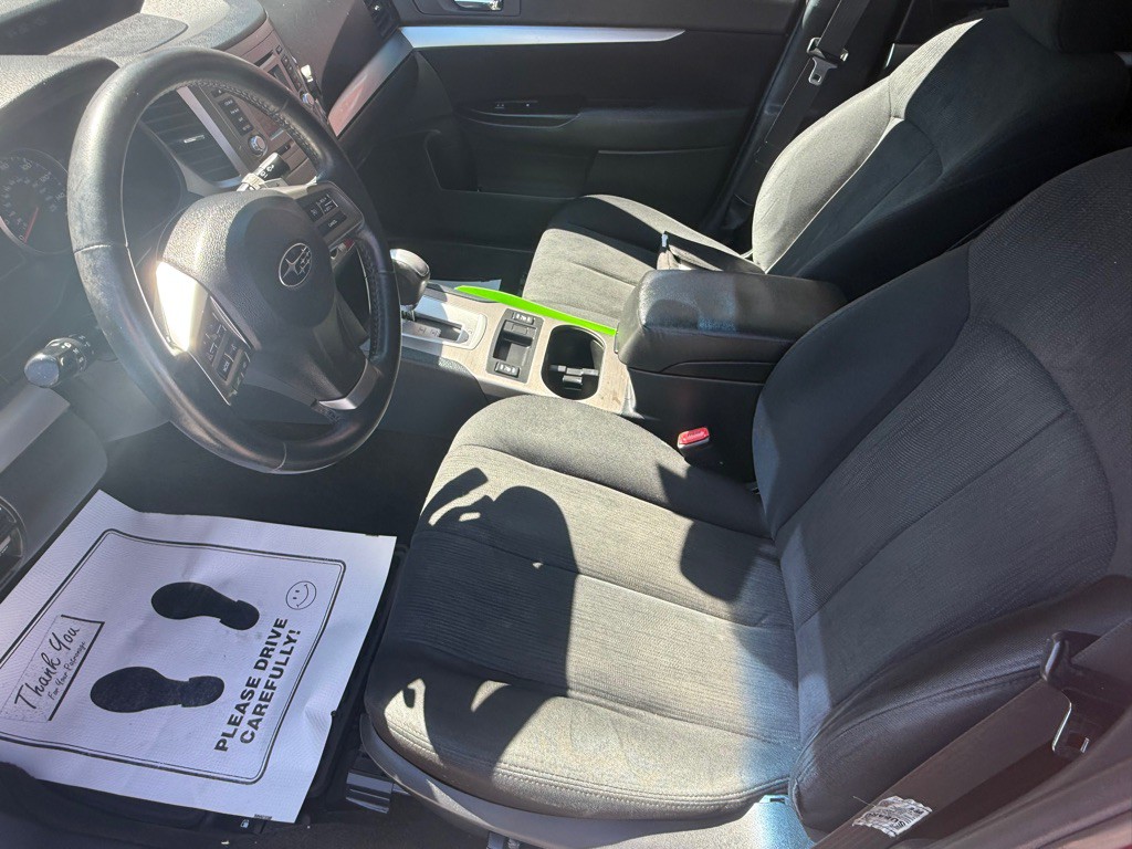 2014 Subaru Outback Image 23