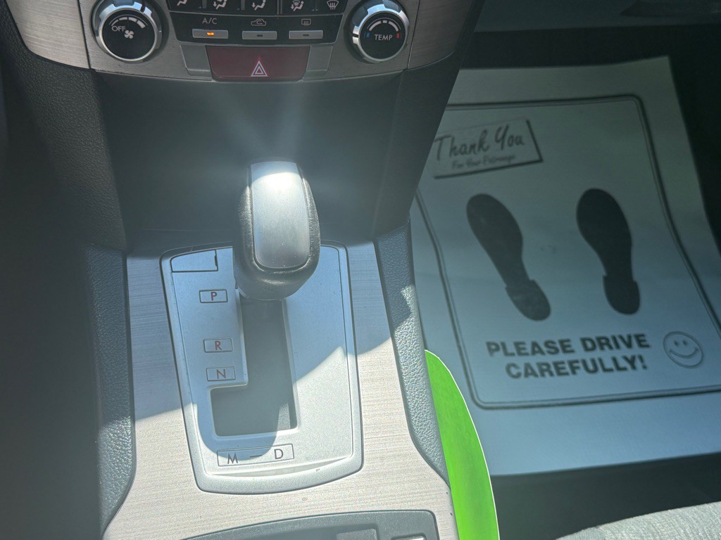 2014 Subaru Outback Image 33