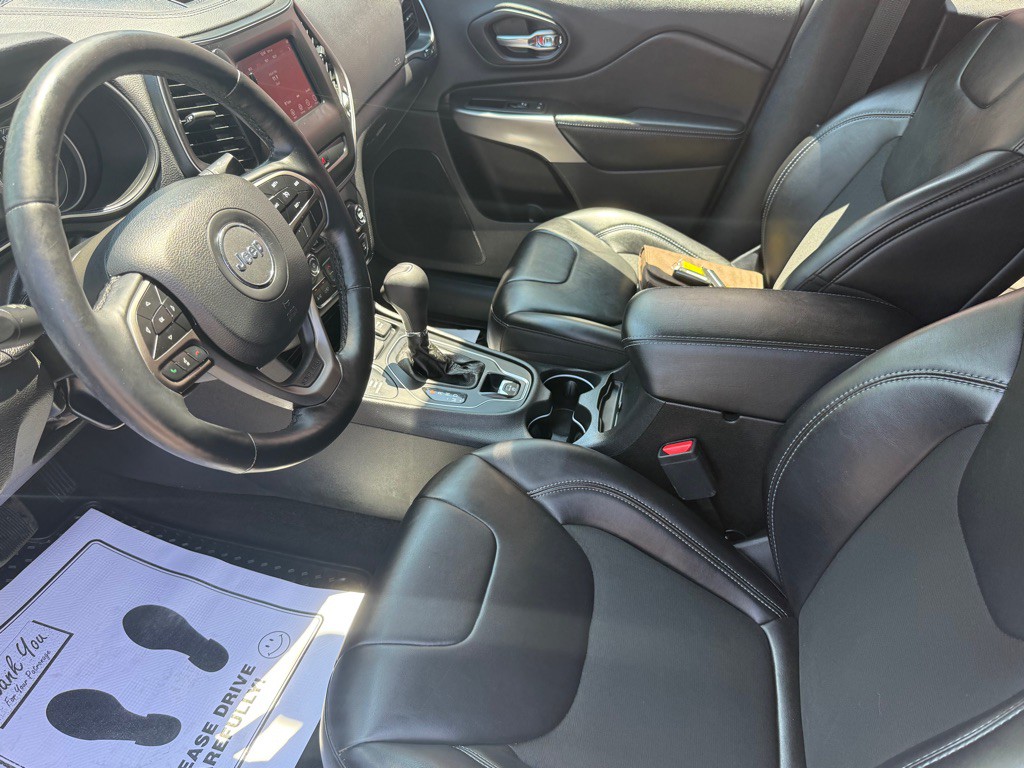 2019 Jeep Cherokee Image 25