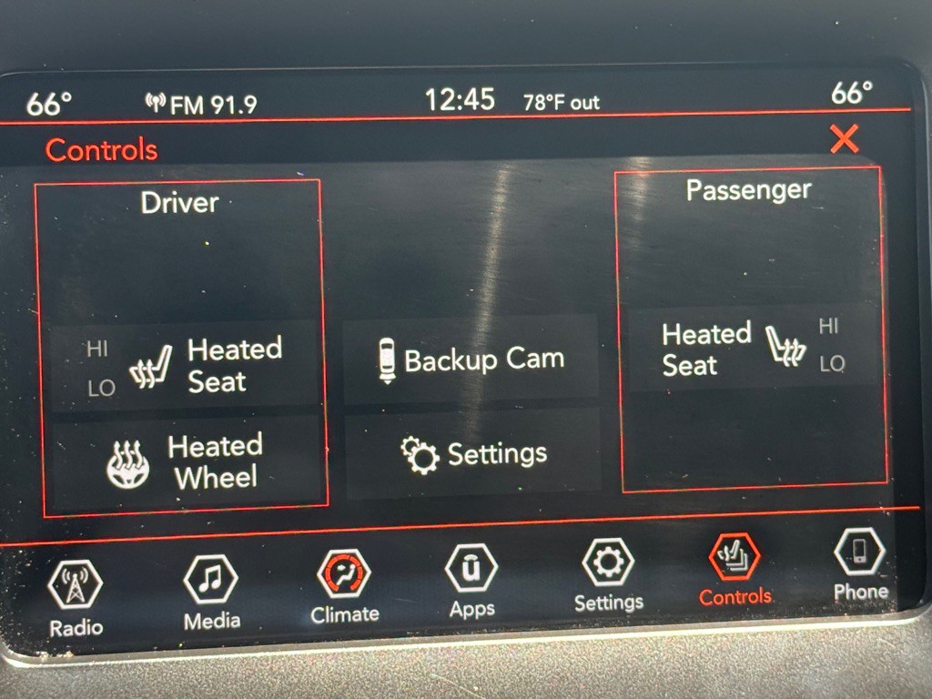 2019 Jeep Cherokee Image 37