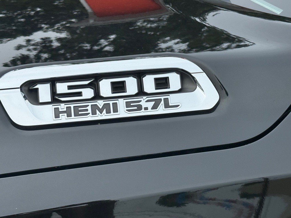 2019 RAM 1500 Image 12