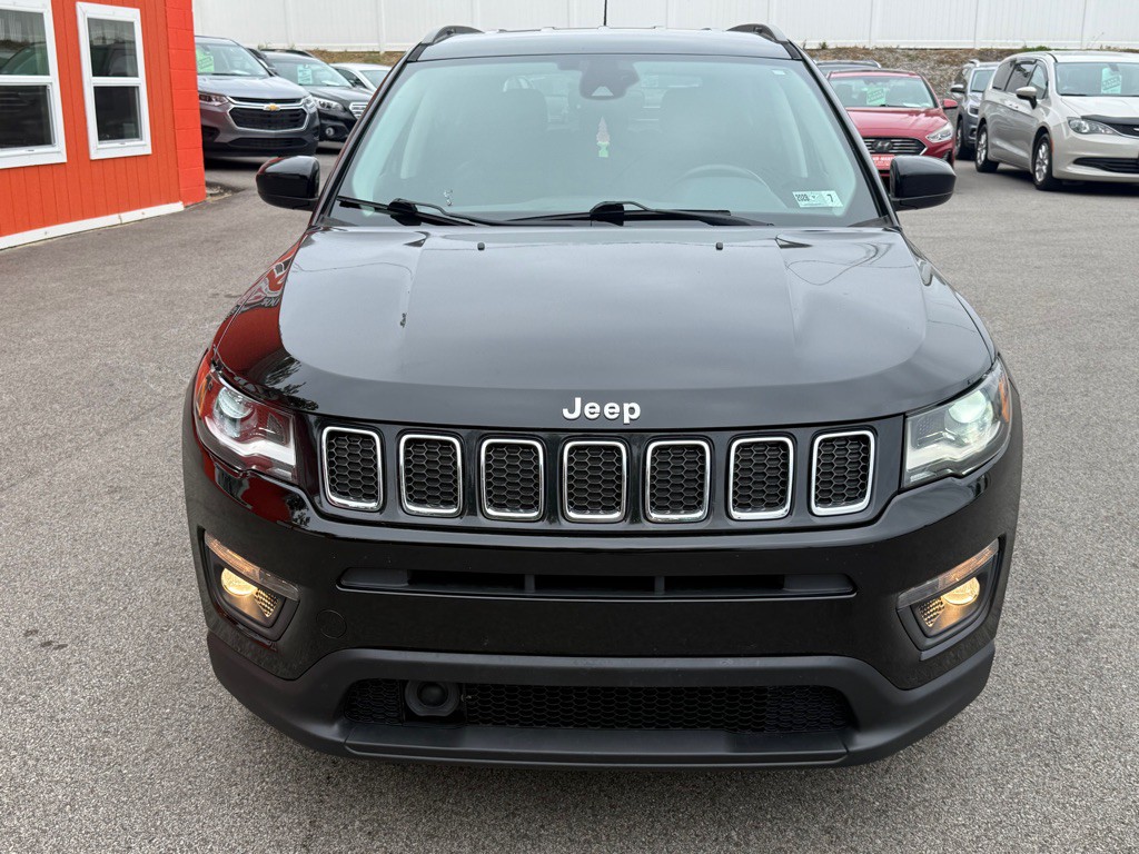2018 Jeep Compass Image 10