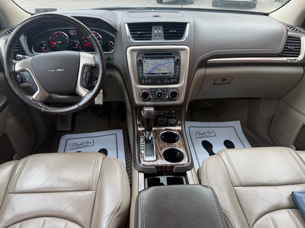 2016 GMC Acadia Image 28
