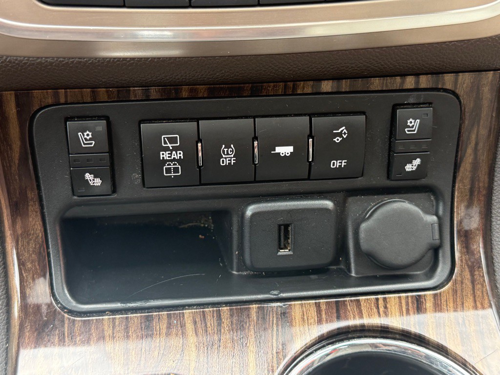 2016 GMC Acadia Image 46