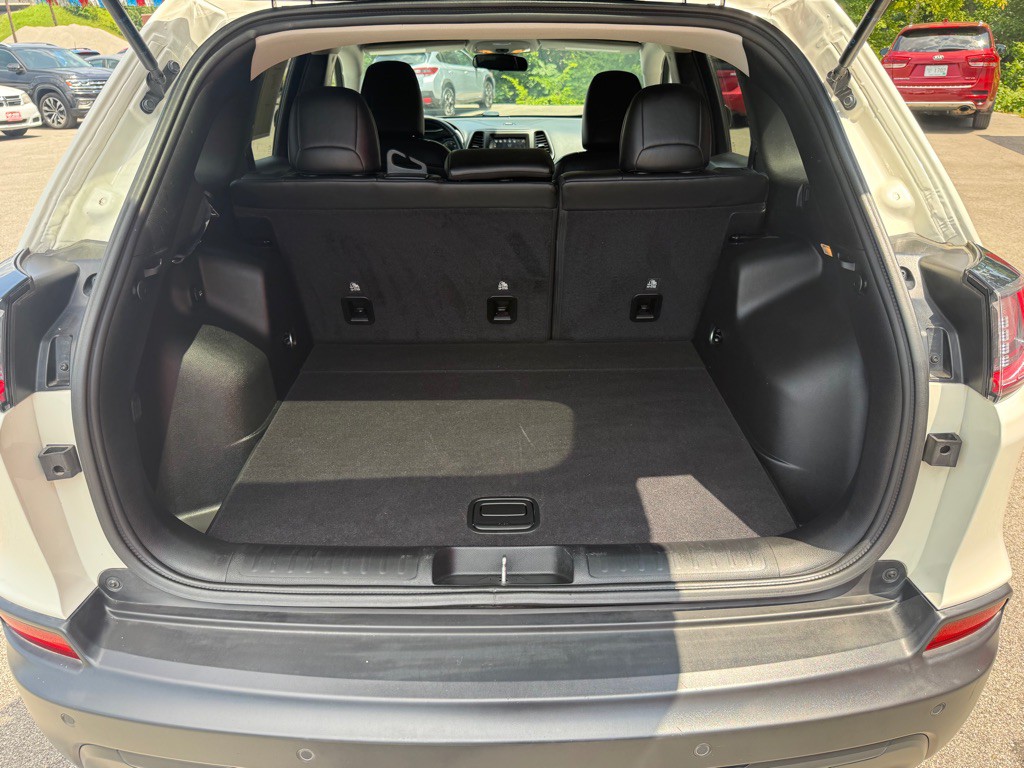 2019 Jeep Cherokee Image 20