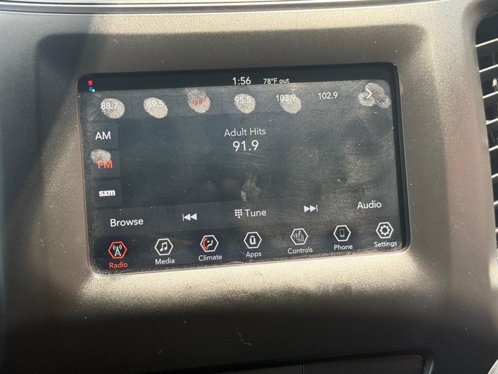 2019 Jeep Cherokee Image 34