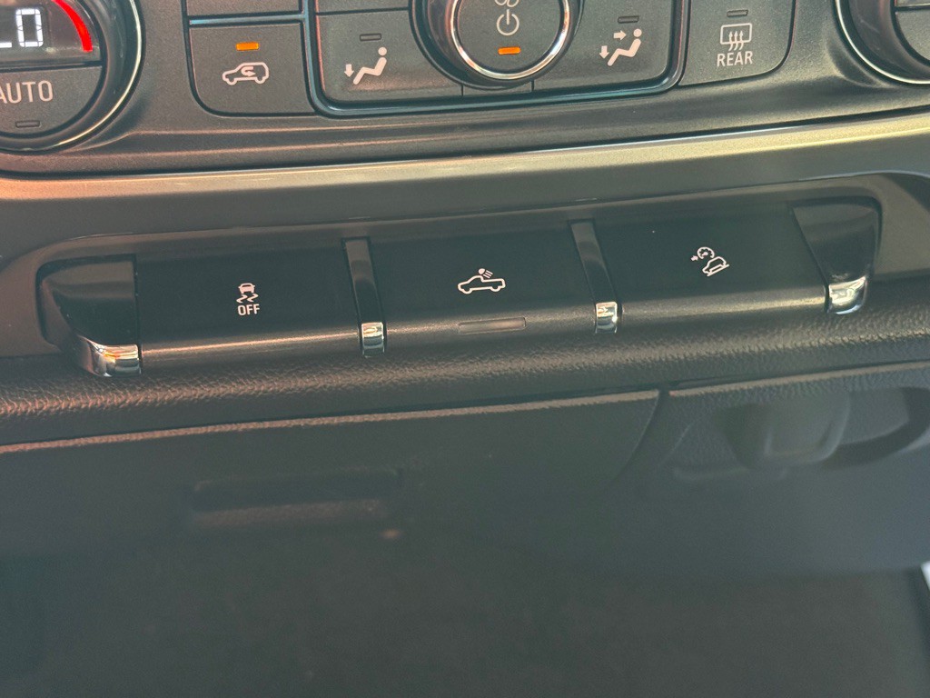 2015 Chevrolet Silverado 1500 Image 43