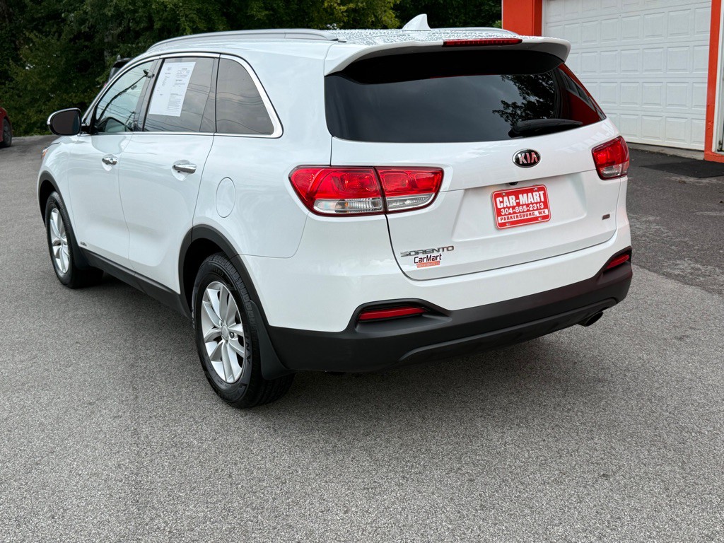 2018 Kia Sorento Image 4