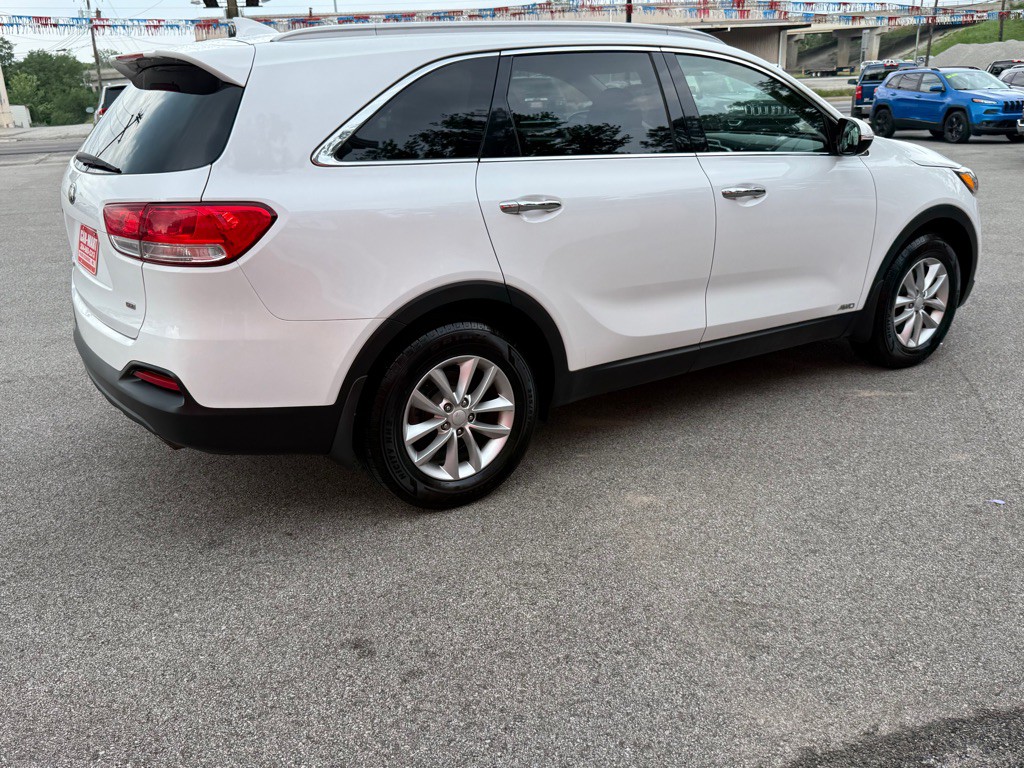 2018 Kia Sorento Image 6