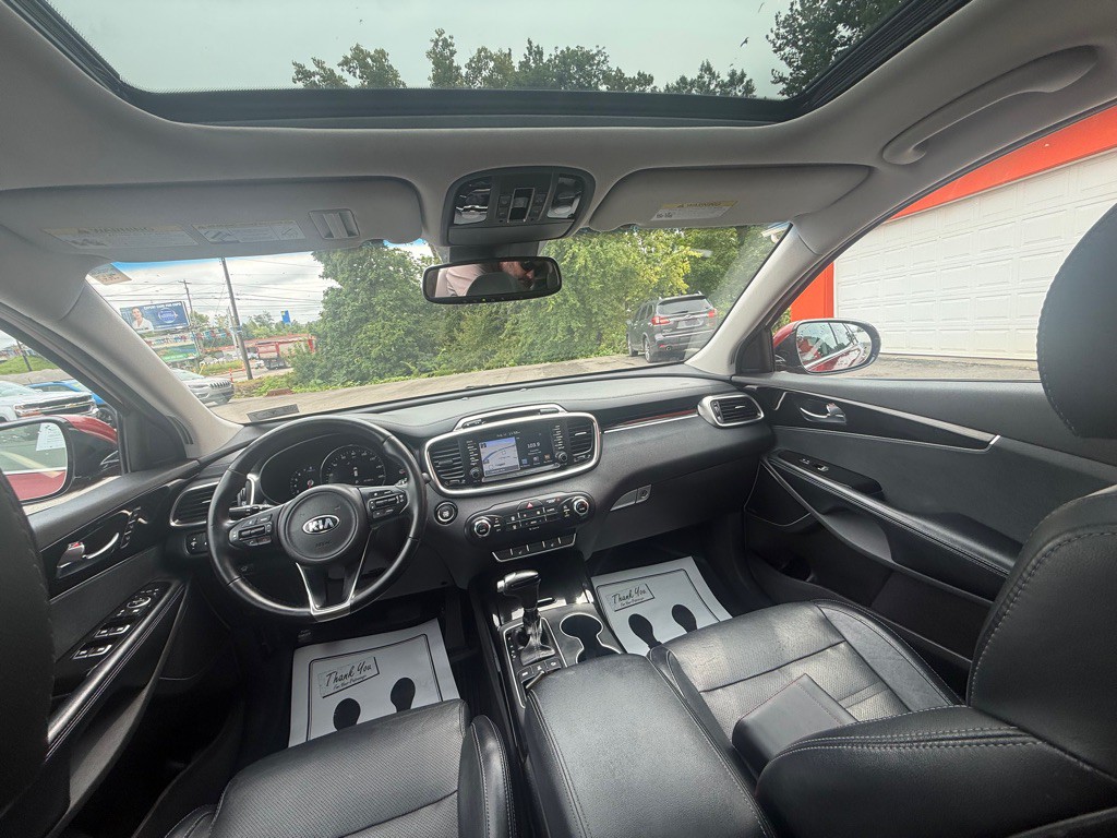 2018 Kia Sorento Image 24