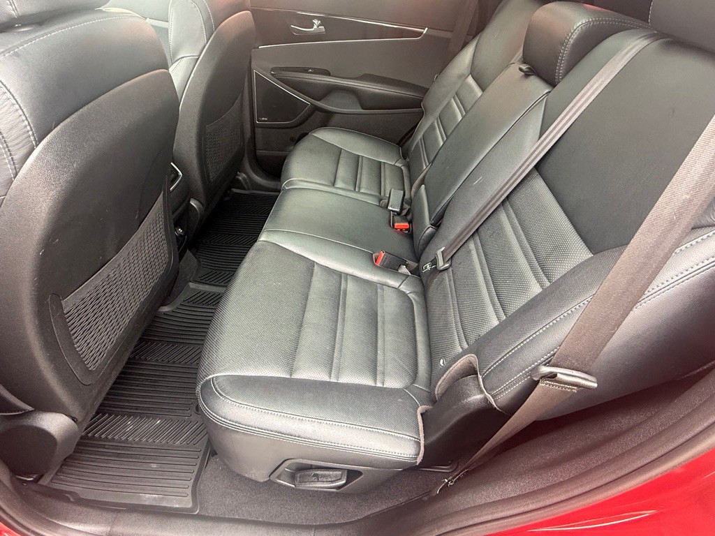 2018 Kia Sorento Image 25