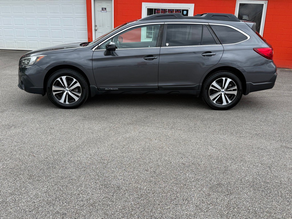 2019 Subaru Outback Image 3