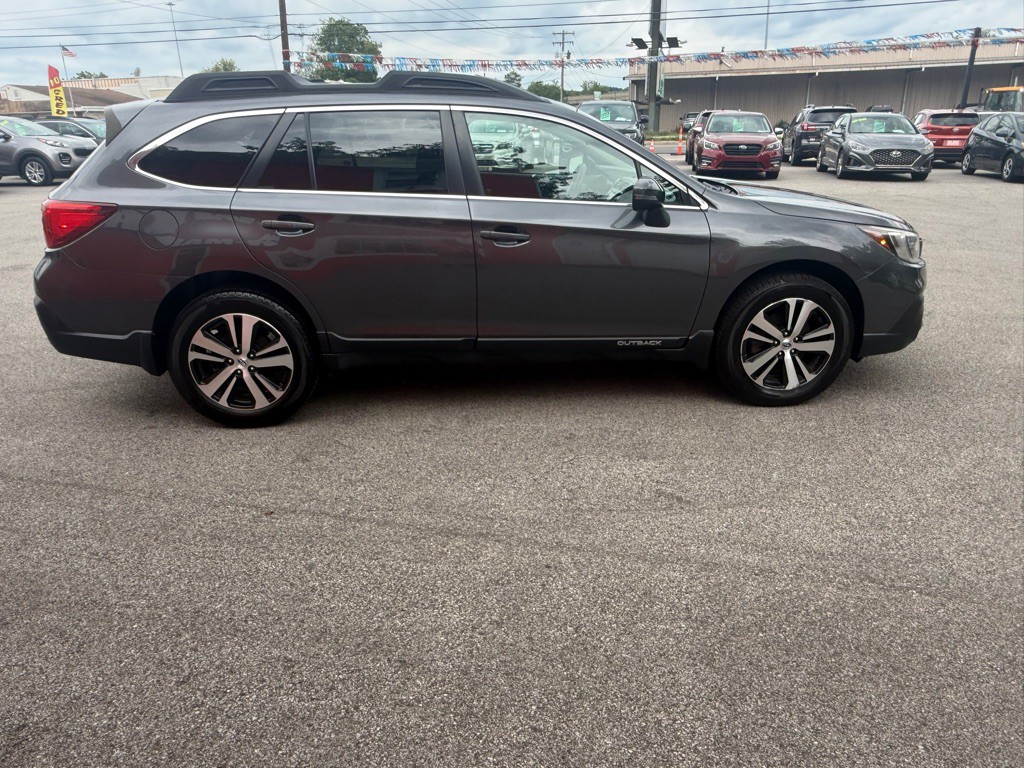 2019 Subaru Outback Image 7
