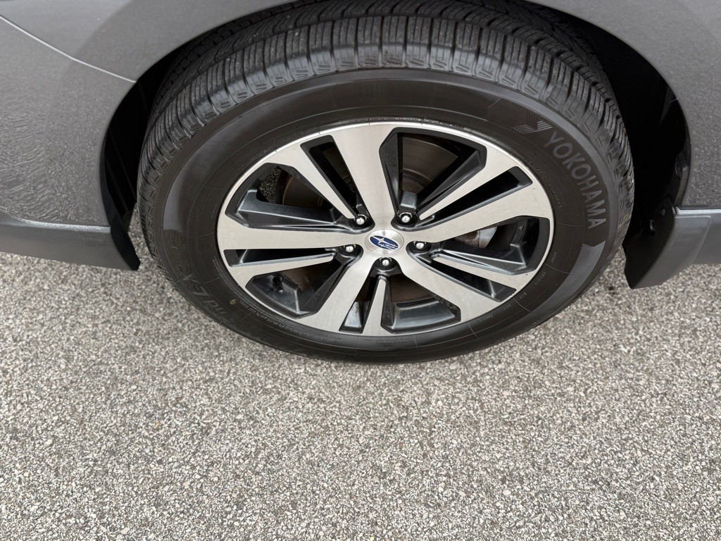 2019 Subaru Outback Image 14