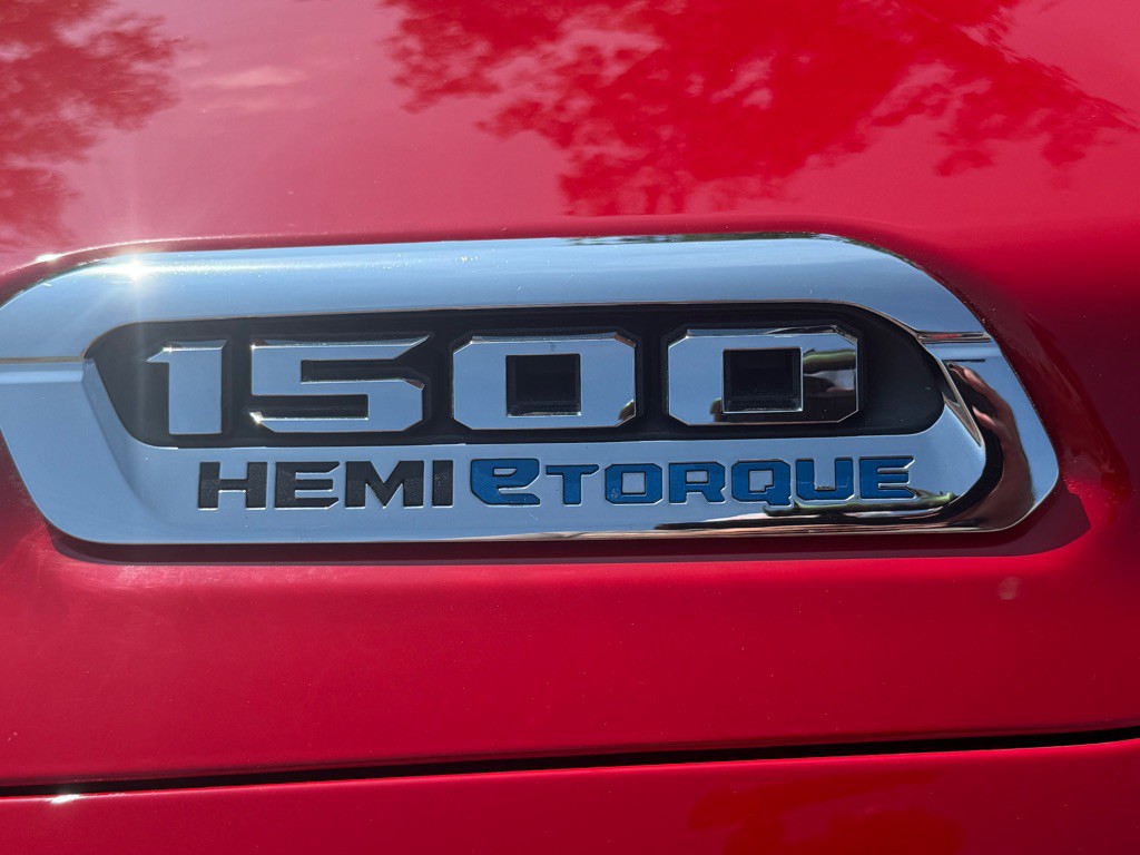 2021 RAM 1500 Image 13