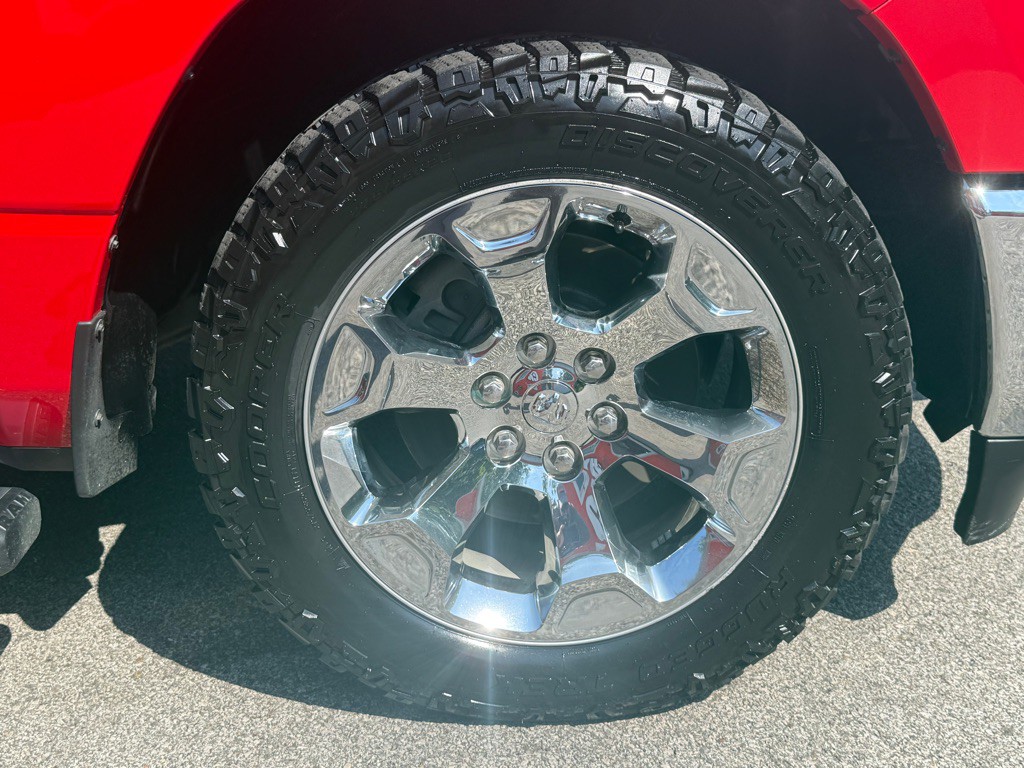 2021 RAM 1500 Image 18