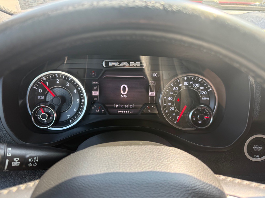 2021 RAM 1500 Image 40