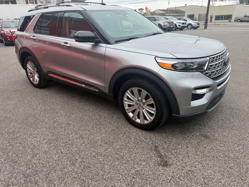 2021 Ford Explorer Image 9