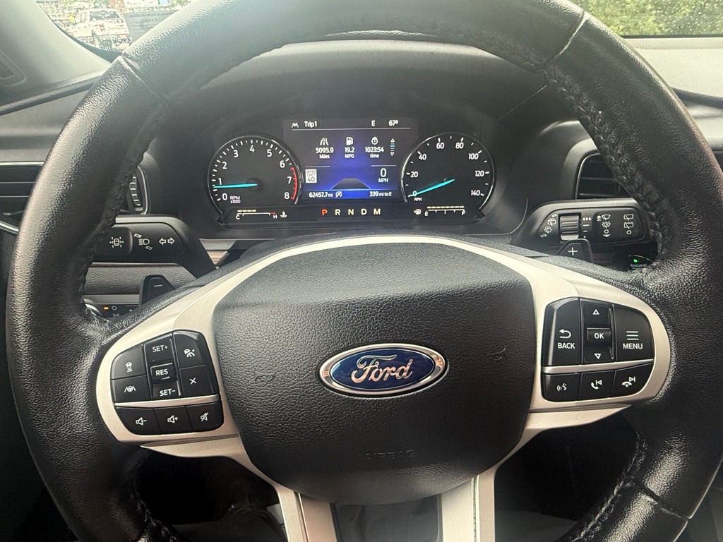 2021 Ford Explorer Image 40