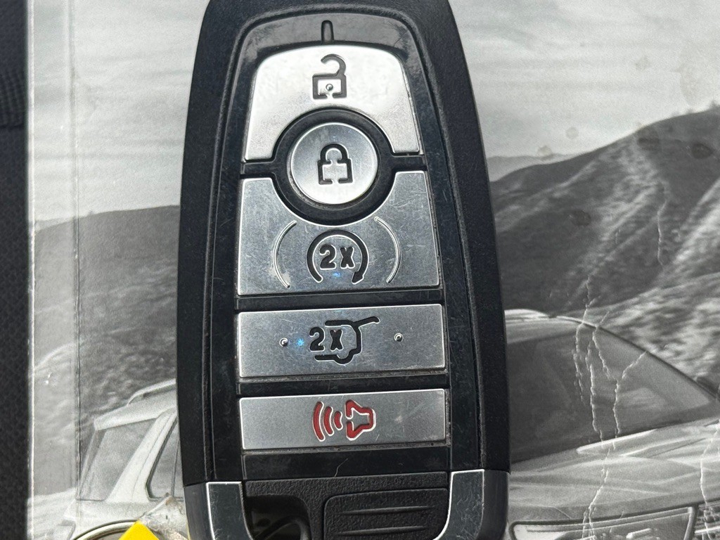2021 Ford Explorer Image 53