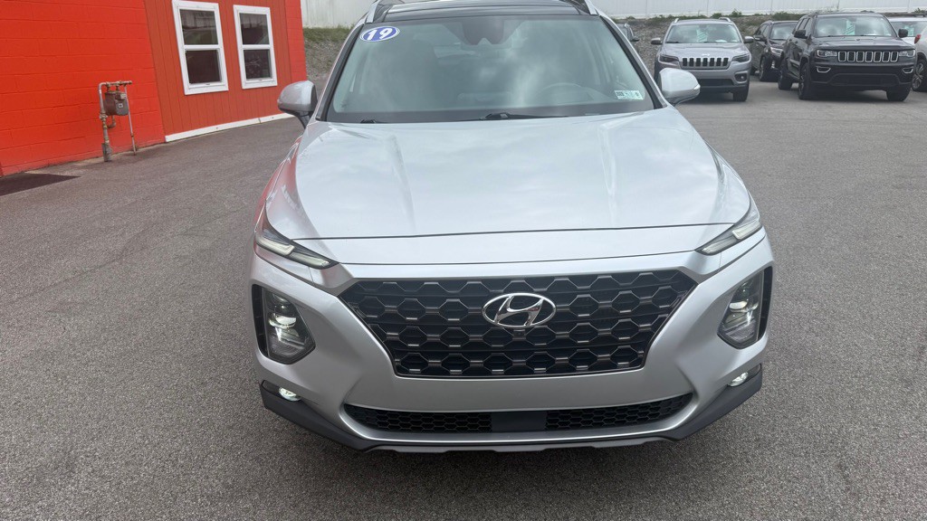 2019 Hyundai Santa Fe Image 10