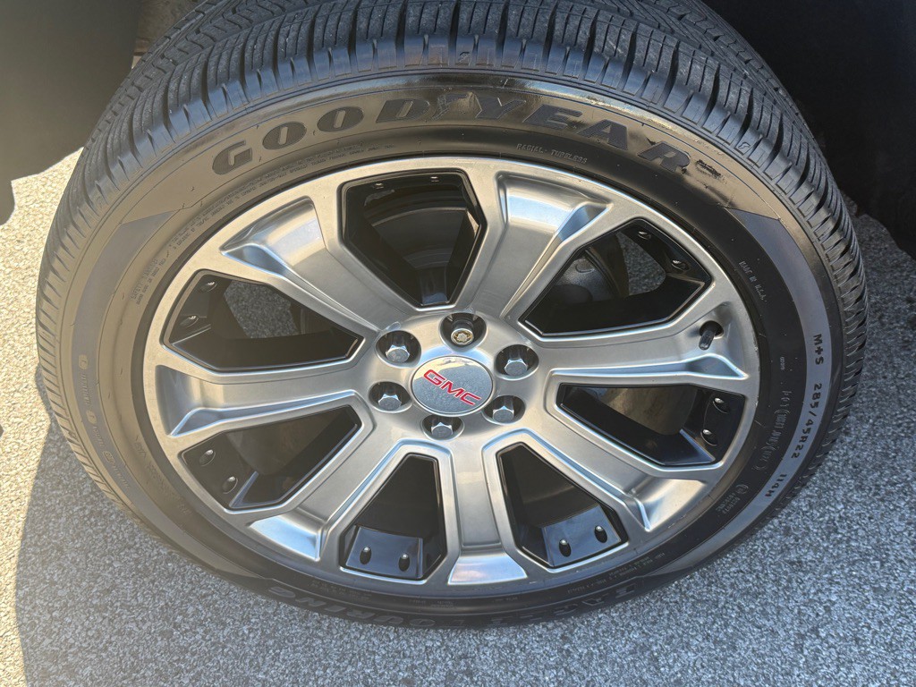 2016 GMC Sierra Image 13