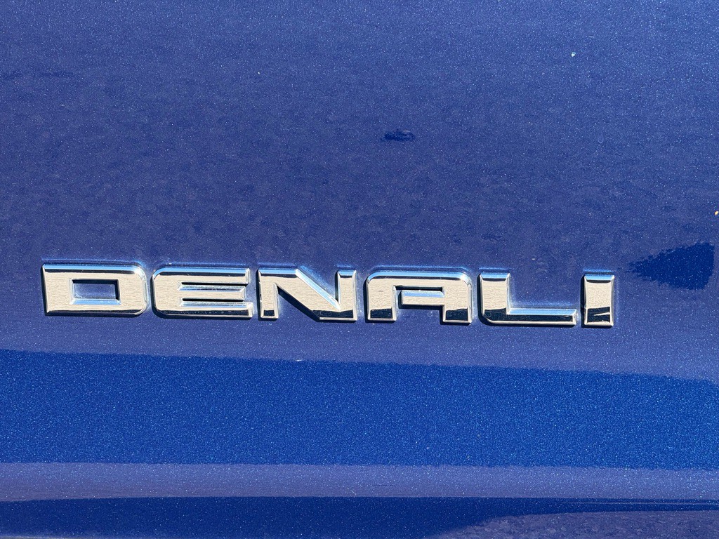 2016 GMC Sierra Image 17