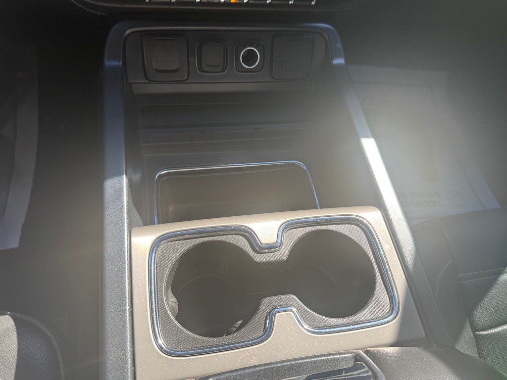 2016 GMC Sierra Image 42