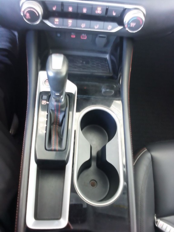 2023 Nissan Altima Image 9