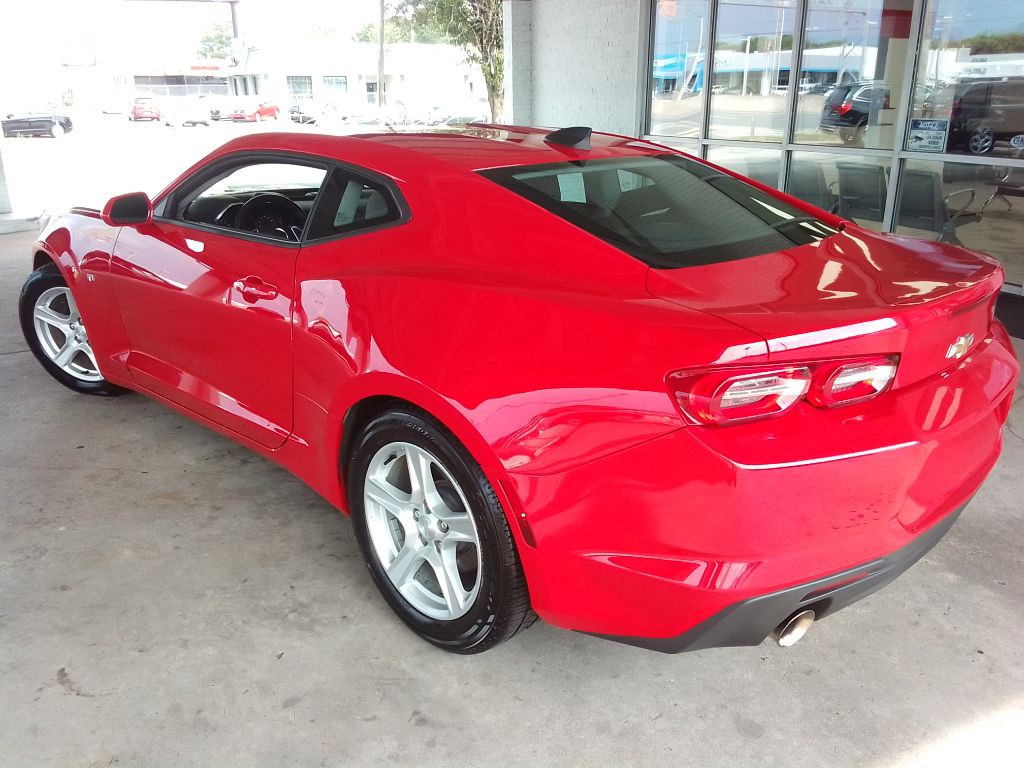 2020 Chevrolet Camaro Image 4