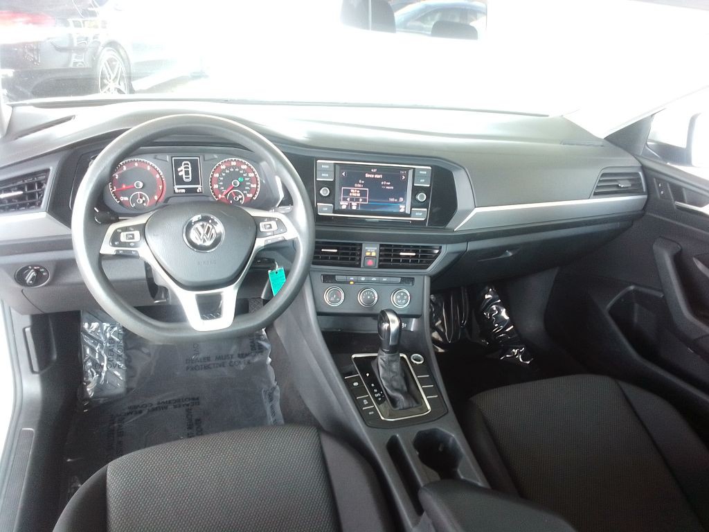 2019 Volkswagen Jetta Image 7