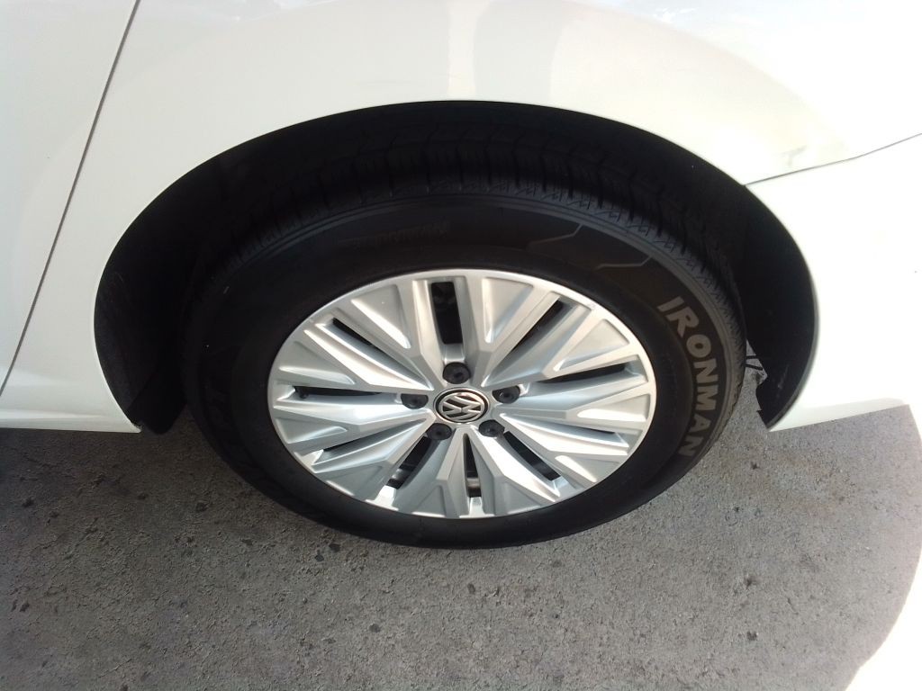 2019 Volkswagen Jetta Image 24