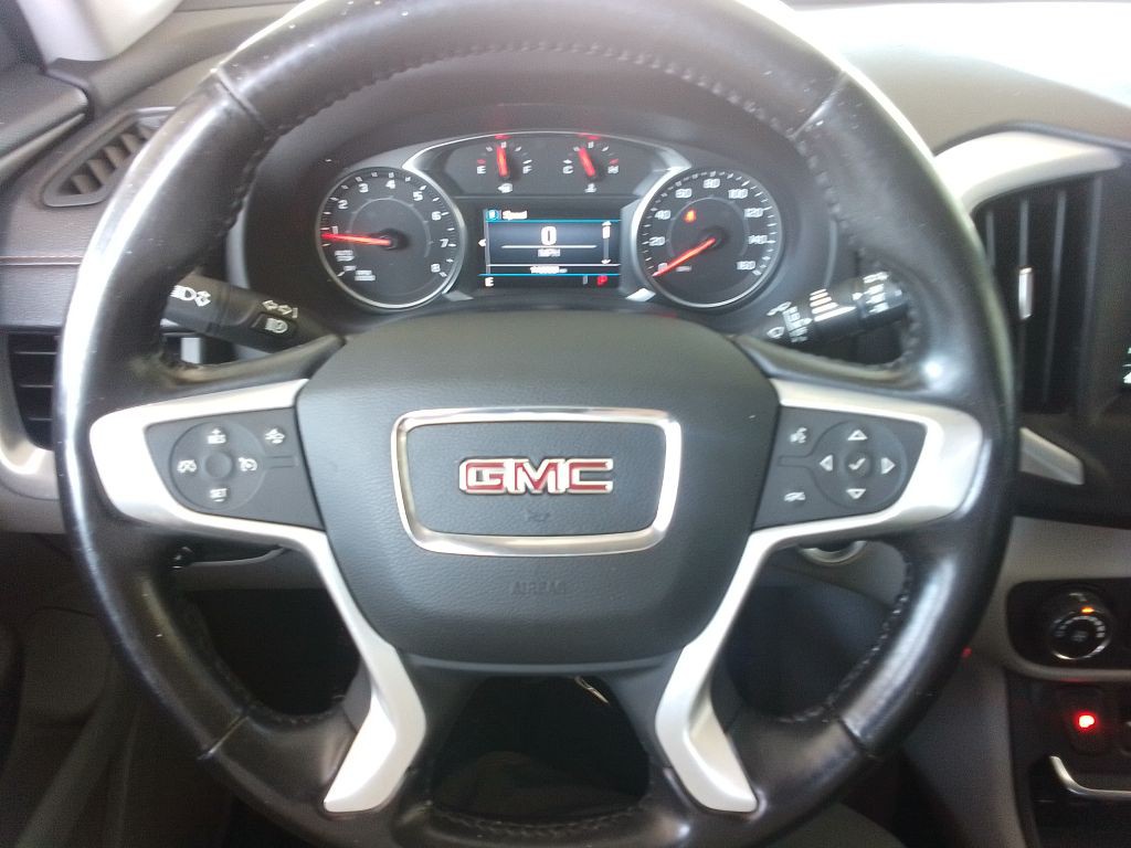 2020 GMC Terrain Image 8
