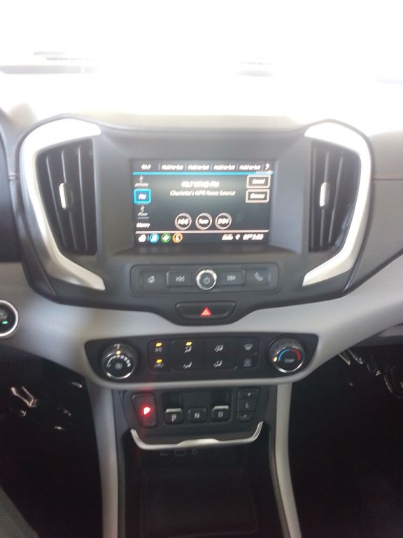 2020 GMC Terrain Image 9