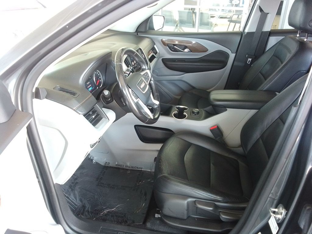 2020 GMC Terrain Image 14