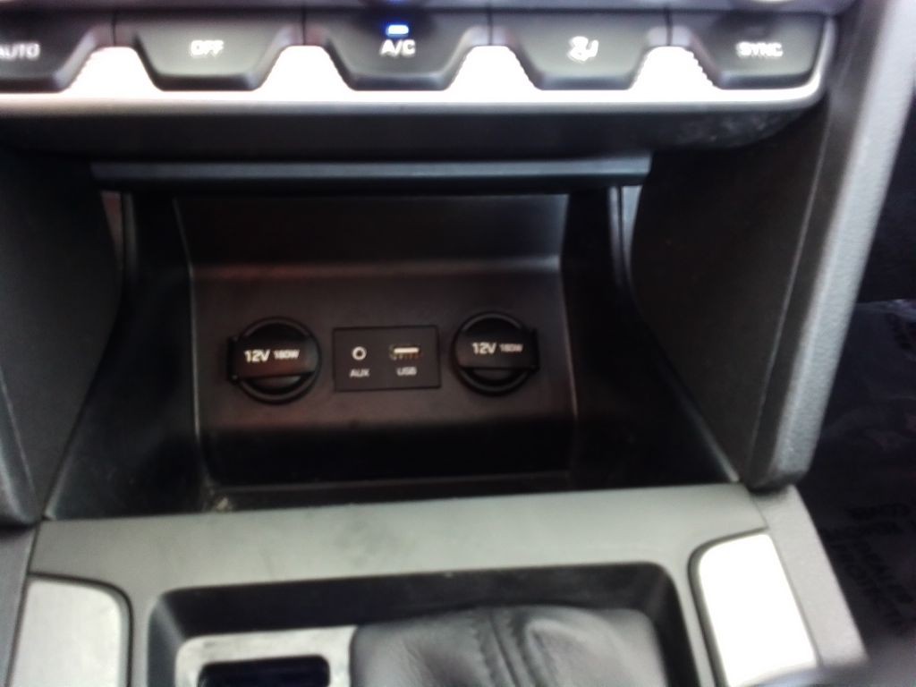 2020 Hyundai Elantra Image 14