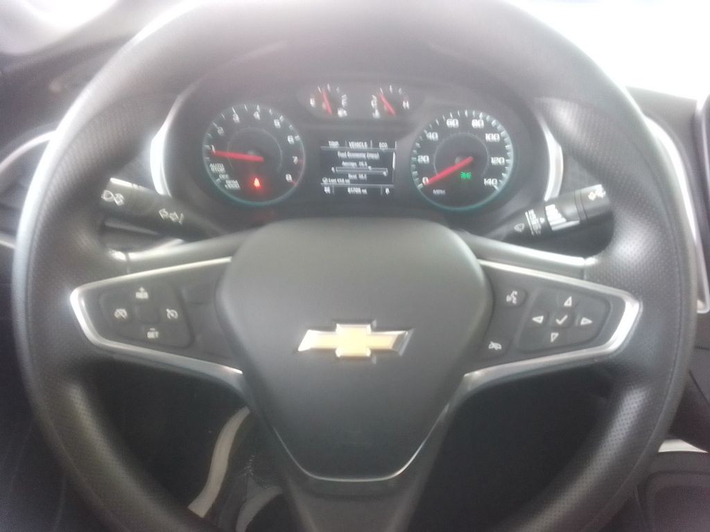 2022 Chevrolet Malibu Image 8