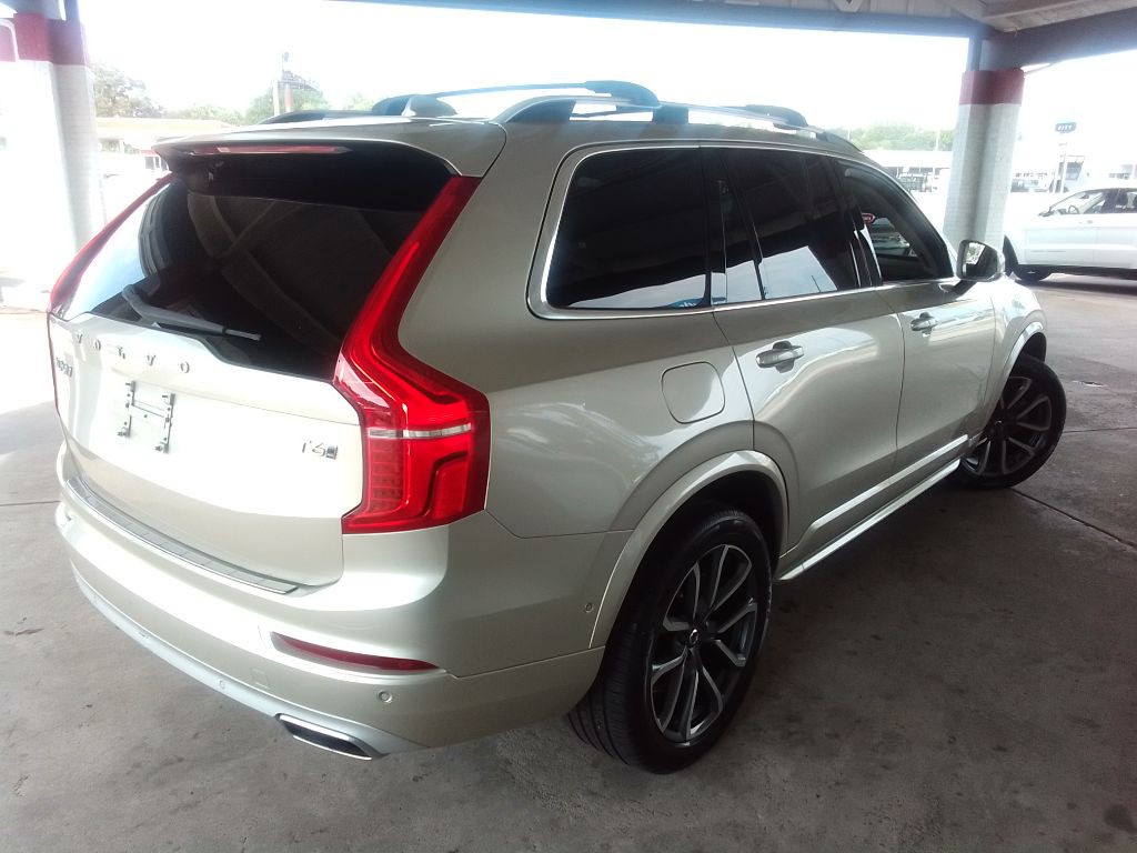 2018 Volvo XC90 Image 5