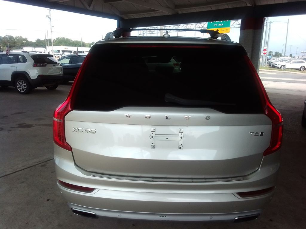 2018 Volvo XC90 Image 6