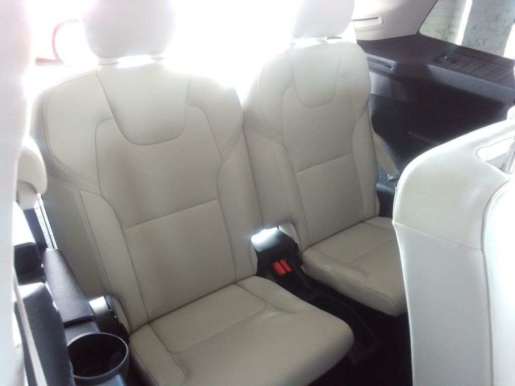 2018 Volvo XC90 Image 23